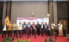 Ketua Umum MIPI: Buku...