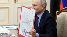 Putin Buka Jalur Lingkar...
