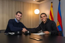 Bacelona Rekrut Joao...