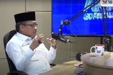 Bangun Pasar Bersih,...