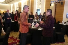 Hary Tanoe Akrab Berbincang...