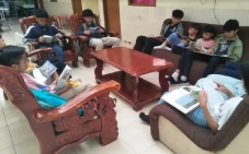 Dibantu Buku dari MNC...