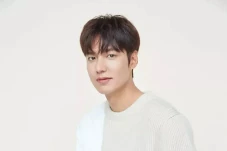 5 Artis Korea yang Dituduh...