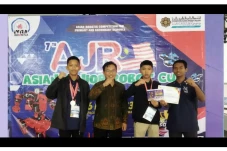 Tim Robotik MTsN 1 Pati...
