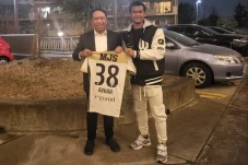 Menpora Sambut Baik...