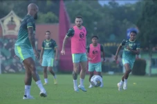 Liga 1 2022-2023: Marc...