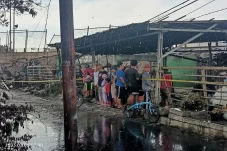 Puing Rumah Korban Kebakaran...