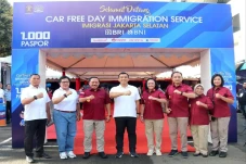Bikin 1.000 Paspor Sehari...