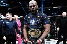 Hasil UFC 285: Debut...