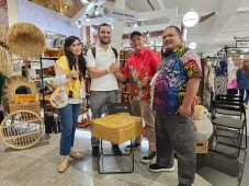UMKM Pertamina Raih...