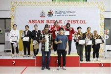 Tiga Atlet Tambah Emas...