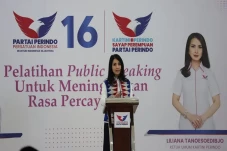 Liliana Tanoesoedibjo...