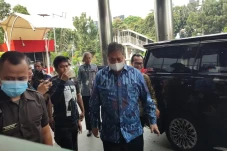 Airlangga, Yasonna,...