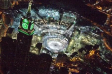Bulan Ramadan, Arab...