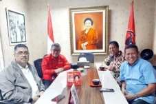 PPP: Pertemuan Rommy...