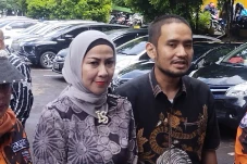 Venna Melinda Berencana...