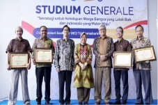 ITS Raih Penghargaan...