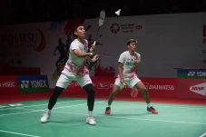 Bermimpi Pertahankan...