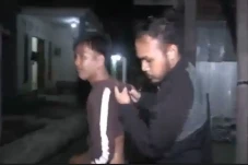 Ngeri! Cinta Tak Direstui,...