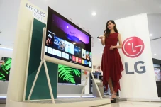 LG Ubah TV OLED Bak...