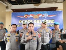 Kapolres Bantah Mobil...