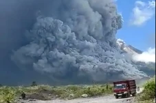 Gunung Merapi Erupsi,...