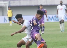 Hasil Liga 1 2022/2023:...