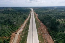 Pengamat: Pengaturan...