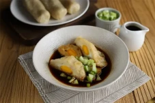 Sedap! Pempek Dinobatkan...