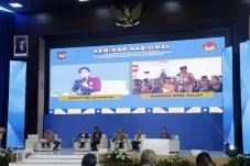 Kemendagri dan KPU Pastikan...