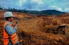 Investor Singapura Suntik...