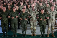 3.000 Tentara Amerika...