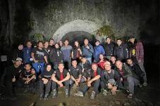 Pengalaman Berkegiatan...