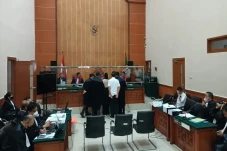Rekaman Percakapan Telepon...