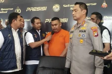 Profil dan Kekayaan...