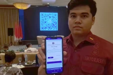Mulai Bulan Ini, Hotel...