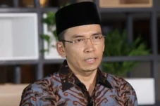 Beri Pendidikan Politik,...