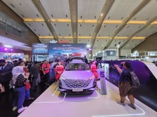 SUV Omoda 5 Laris, Chery...