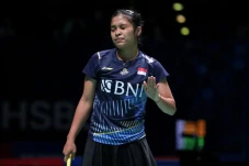 Target Lolos Perempat...