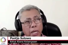 Ketua Aliansi Kebangsaan:...
