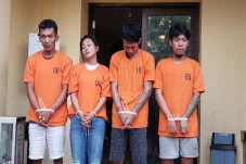 Ini Wajah Mucikari dan...
