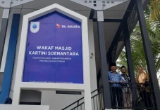 CEO XL Axiata Resmikan...