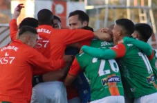 Video Detik-detik Kiper...