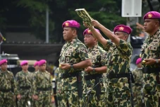 Jenderal yang Bertugas...