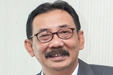 Antara Publikasi dan...