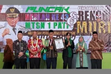 Keren! 15.000 Prestasi...