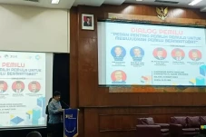 Pendidikan Politik Jelang...