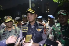 Bacok Lawan Pakai Celurit...