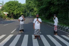 Hari Raya Nyepi, Mulai...