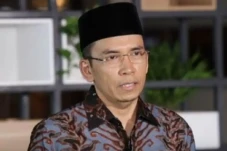 TGB Sebut Ada 3 Dimensi...